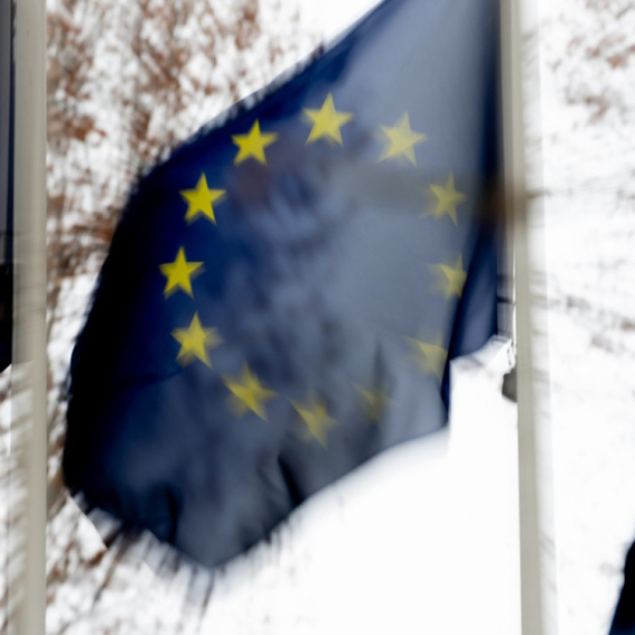 Ambasade Kvinte i EU zabrinute zbog zabrane Porfiriju da uđe na Kosovo i Metohiju