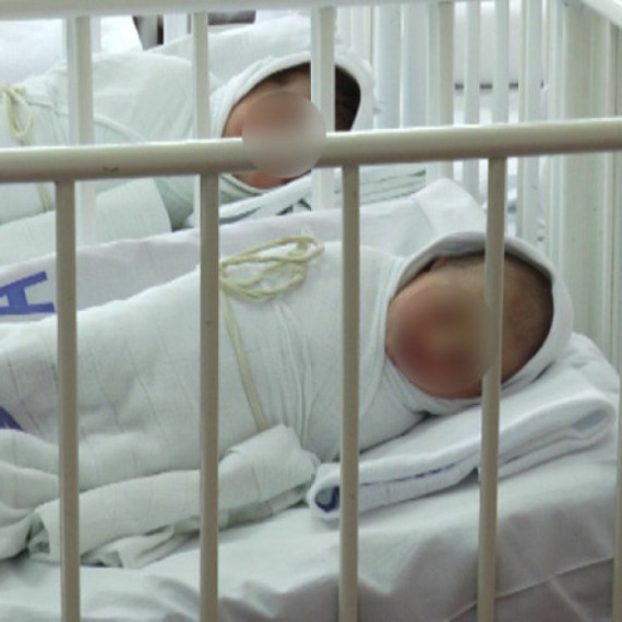 Bebi bum u Kragujevcu: Za dan rođeno sedam beba