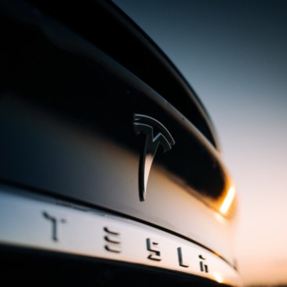 Firma Tesla ispala sa liste
