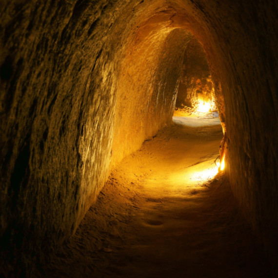 Ispod škole pronađeni misteriozni srednjovekovni tuneli