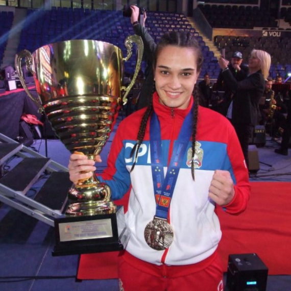 Sara Ćirković sa 19 godina postala šampionka Evrope! VIDEO