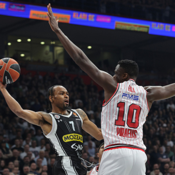 Partizan dominira protiv Olimpijakosa u skoku
