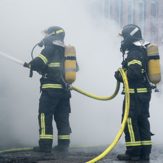 Požar kod Leskovca: Izgorela radnja od 100 kvadrata