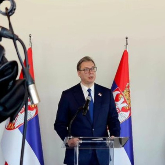 Vučić iz Njujorka: Tražićemo povlačenje rezolucije o Srebrenici FOTO/VIDEO