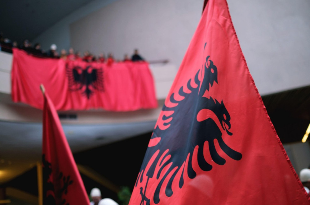Albanci skandirali terorističkoj UČK i otvoreno pretili