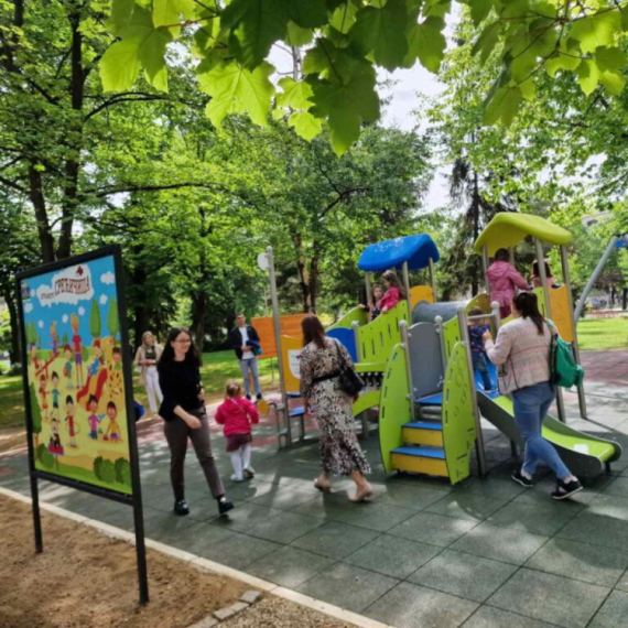 Najmlađi Leskovčani dobili još jedno mesto za igru u centru grada