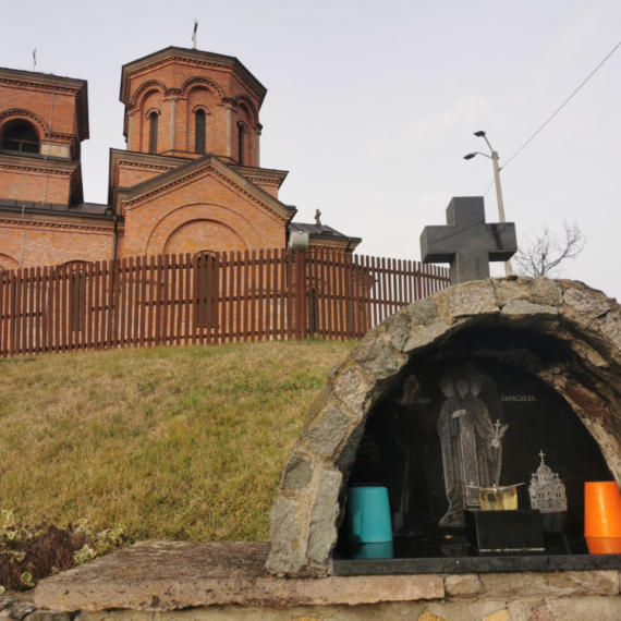 Skrivena svetinja u srcu Srbije: Tajna lekovite vode duga nekoliko vekova FOTO