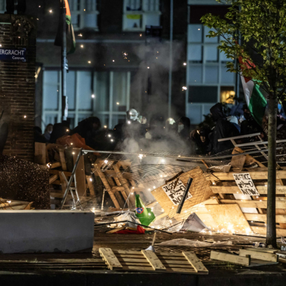 The protest in Amsterdam got out of control: There was a violent conflict, over 125 people arrested VIDEO