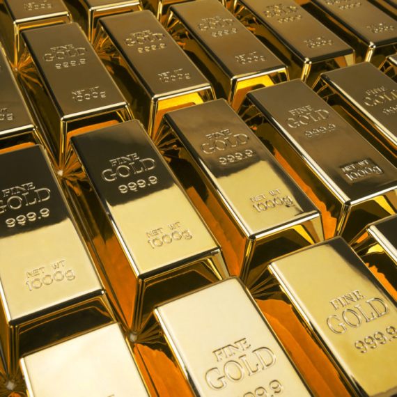 Svetske banke kupuju i dalje, beže od dolara: Rekordna cena najsjajnijeg metala