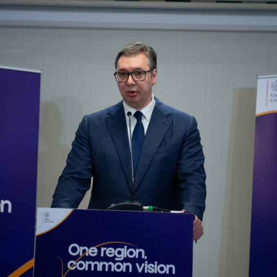 Vučić na Samitu u Kotoru: Možemo i pre članstva u EU da ostvarimo velike rezultate; Rama: Imam jednu zamerku