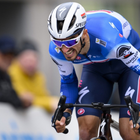 Francuz slavio u 12. etapi Điro d'Italija – Pogačar i dalje vodi u generalnom plasmanu