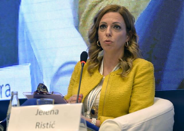 zene traze ljubavnika