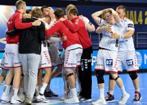 EPA-EFE/SASCHA STEINBACH