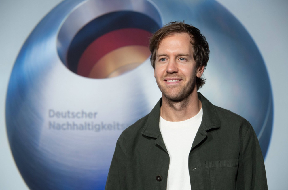 Fetel se vraća u Formulu 1?