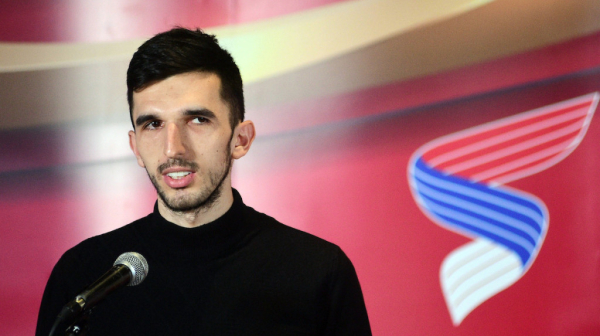 Hrabar, brz, istrajan – Elzan Bibić