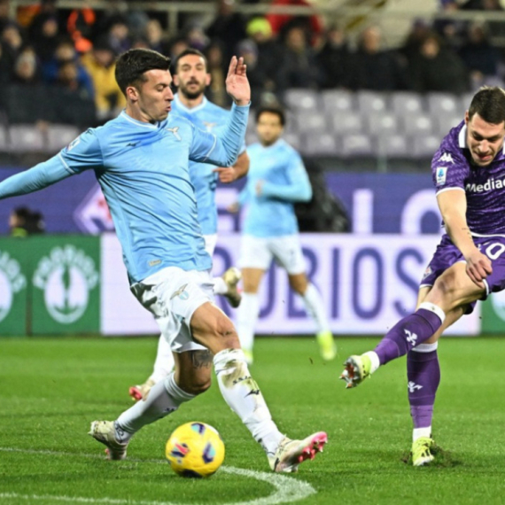 Stativa nervirala Fiorentinu – Viola "okrenula" Lacio