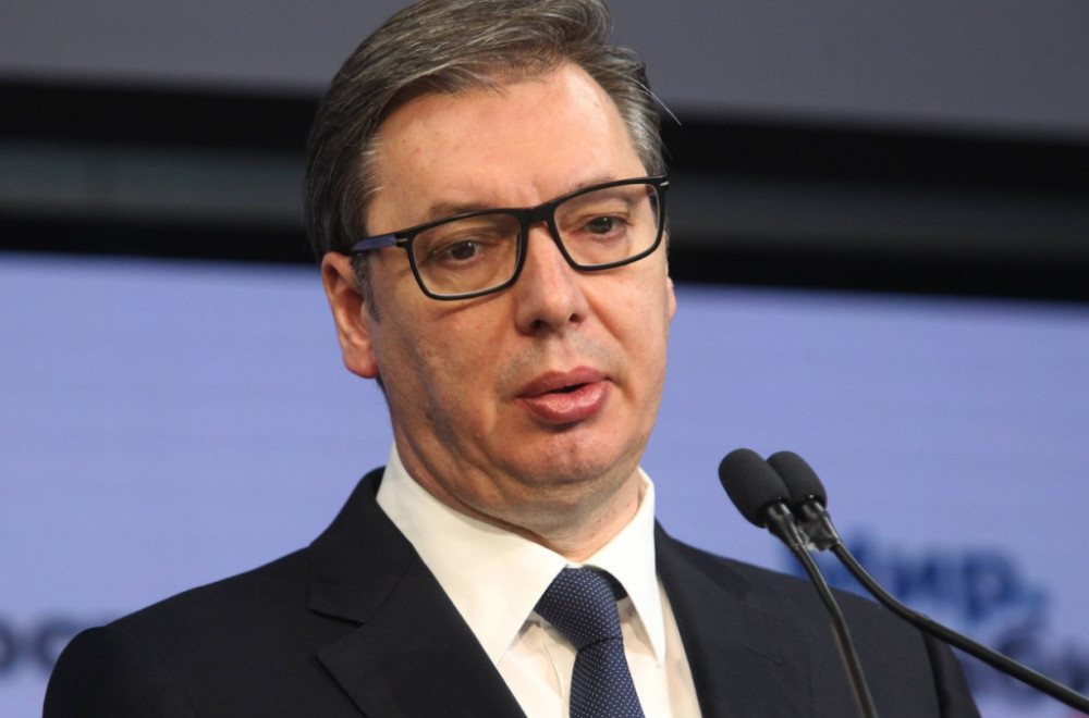 Vučić o Raisiju: Šokiran sam, nadam se da će narod sačuvati stabilnost