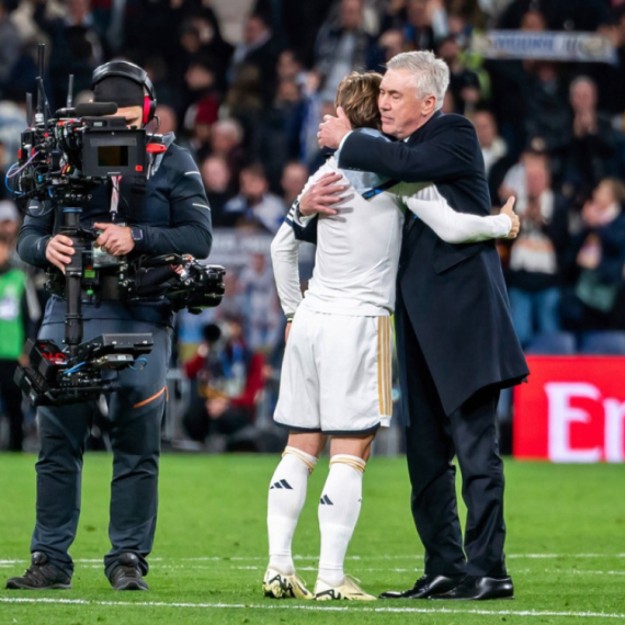 Ančeloti: Na Luki je da odredi šta želi da radi