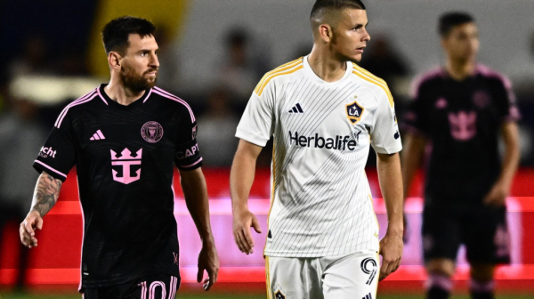 Joveljić podelio sliku sa Mesijem, pa spomenuo Đokovića i Divca FOTO