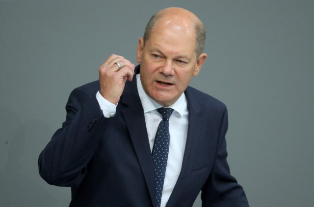 Odlučeno je: Šolc će zvati Putina