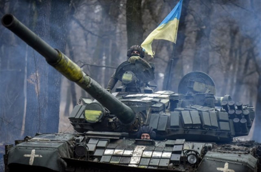 Ukrajina pred padom? Mobilišu po hitnom postupku