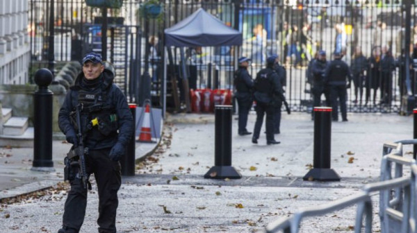 Horor na meču Premijer lige: Sprečen pokušaj masovne pucnjave FOTO/VIDEO