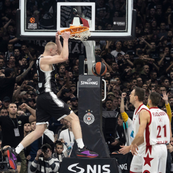 Sjajne vesti za Partizan pred Efes