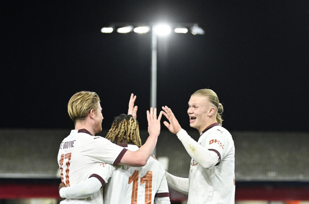 Haland dao pet golova za manje od sat – De Brujne namestio četiri