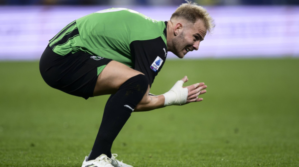 Račićeva "strela" sa 25m protiv Napolija VIDEO