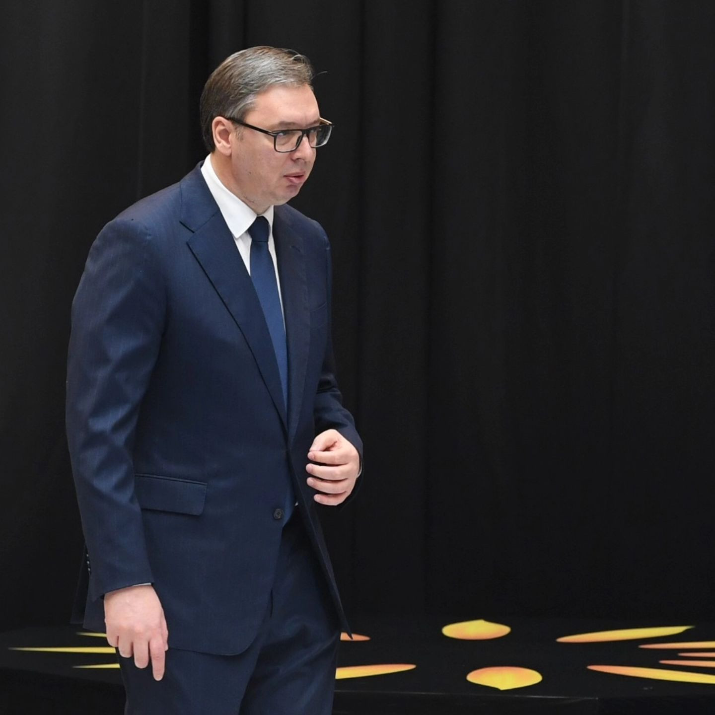 Vučić prima akreditivna pisma ambasadora Azerbejdžana i Španije