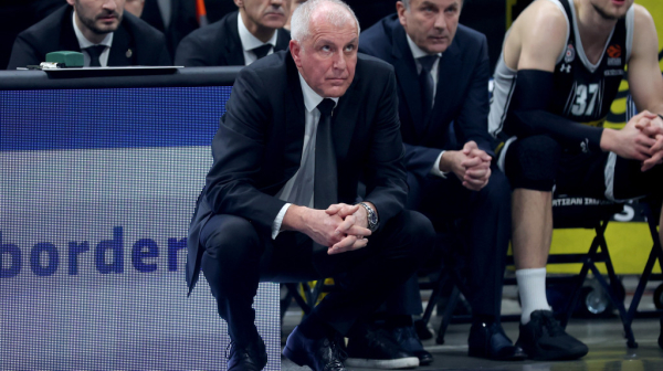 "Ne mogu ja da budem u rečenici sa gospodinom Obradovićem"