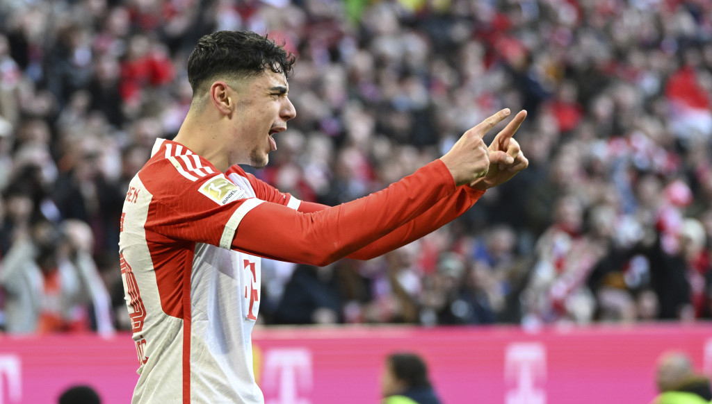 Srbija teško do Pavlovića i Bajčetića