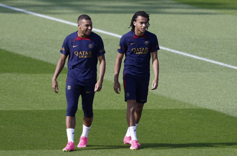 Mbape vodi i brata u Real