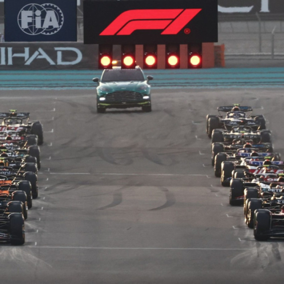 Crveni bik, crni konj ili srebrna strela – može li iko da zaustavi Maksa?