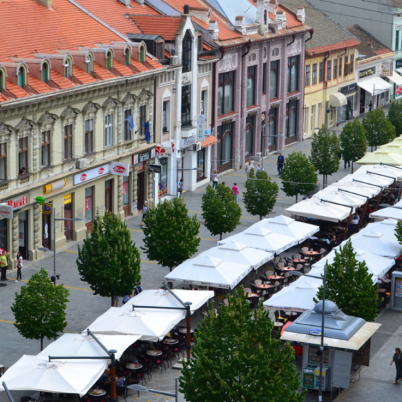 Evo koje manifestacije očekuju Zrenjanince na Trgu