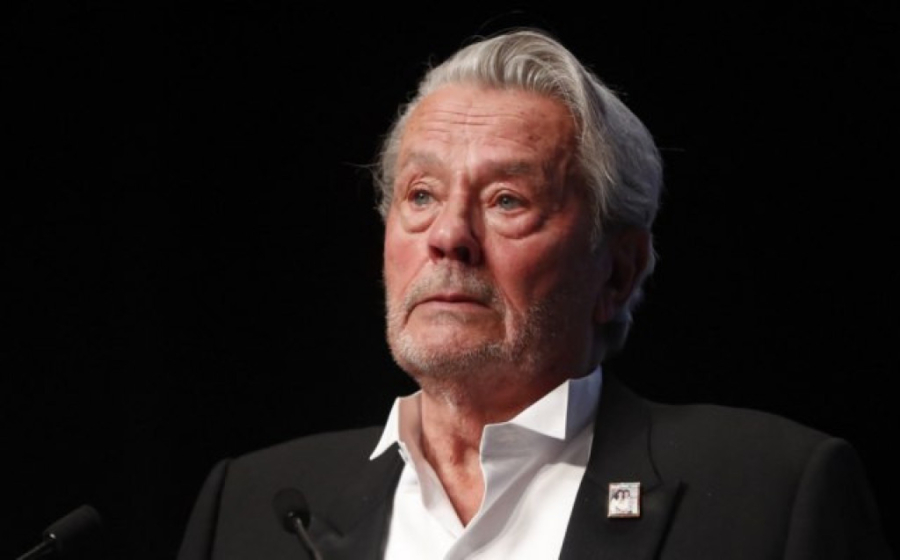 Težak život Delona: Deca ratuju oko imovine, on zbog mentalnog stanja pod posebnim merama