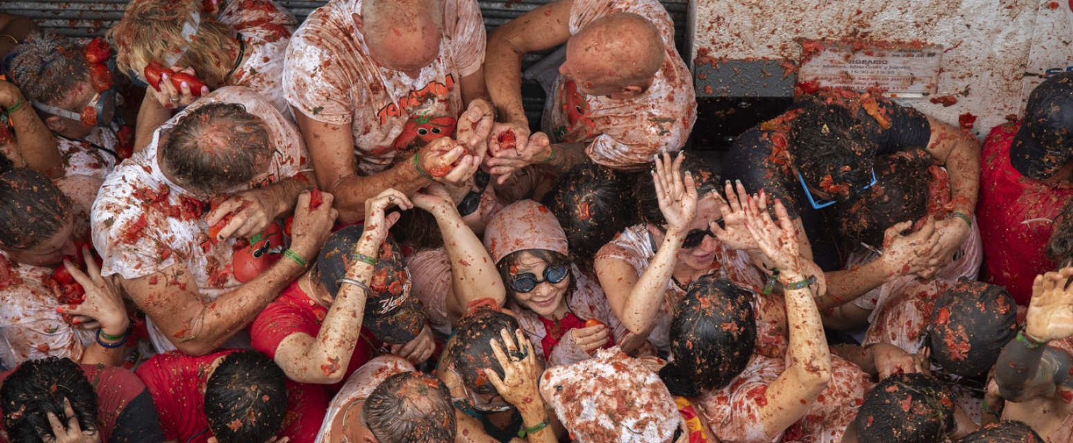 Bila sam na "La Tomatini" ili – kako umalo izgubih prijatelja zbog paradajzijade FOTO/VIDEO