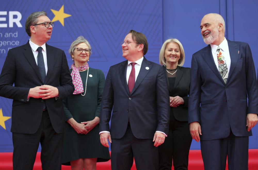 Vučić: "Od marta bi mogli da uvedemo zelene koridore. Izuzetna vest" FOTO/VIDEO