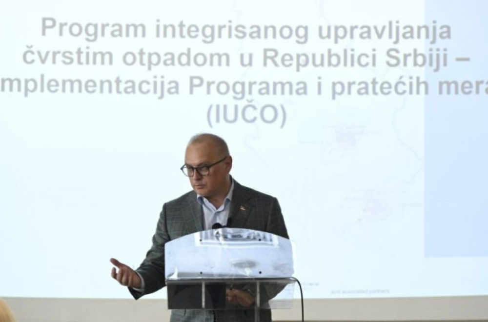 Vesić: Rešavamo problem upravljanja otpadom u Rasinskom i Pčinjskom okrugu