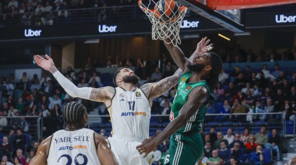 Nezaustavljivi Lesor "obezglavio kralja"