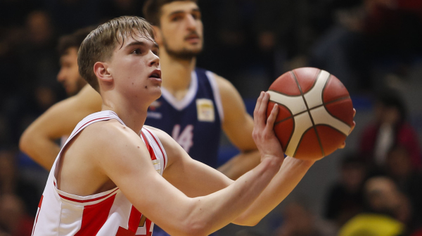 Zvezda se nada milionskom obeštećenju