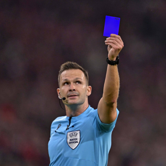 Plavi karton, šest sekundi, VAR za sve – subota je dan promene fudbala