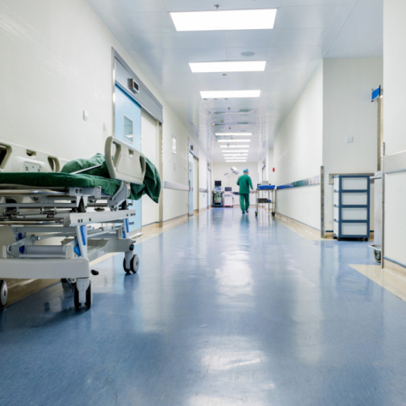 Počela provera zbog smrti porodilje: Zdravstvena inspekcija stigla u leskovačku Opštu bolnicu