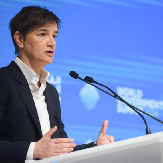 Brnabić odbrusila Rotu: Niste primenili nijednu preporuku ODIHR, a pričate o Srbiji; Pomoći ću vam... FOTO