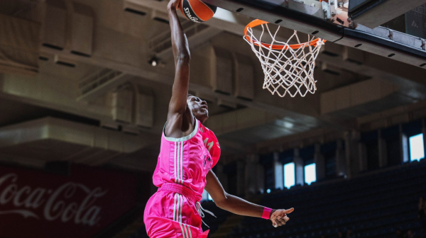 Megini klinci deklasirali Hapoel