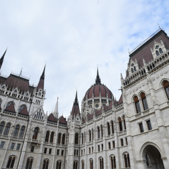 Na korak do proglašenja; Mađarski parlament potpisao