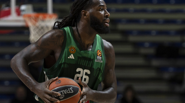 "Vrela" atmosfera u Atini – Lesor u centru pažnje zbog sukoba VIDEO