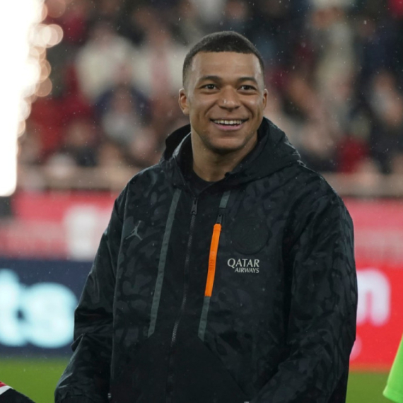 "PSŽ se polako navikava na život posle Mbapea"