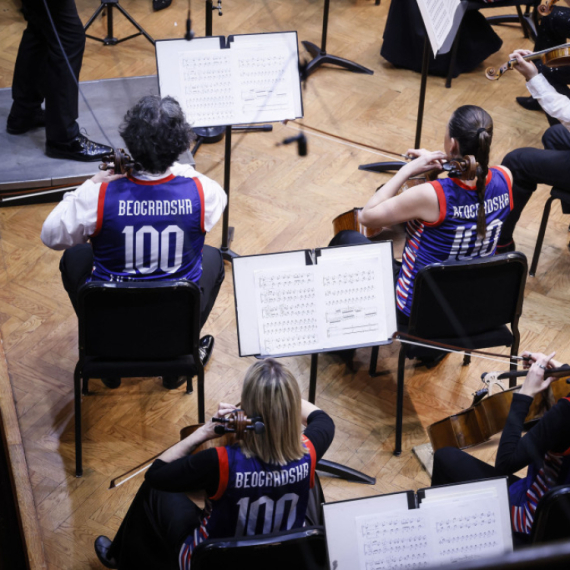 Muzičari Beogradske filharmonije nastupili u dresovima reprezentacije FOTO