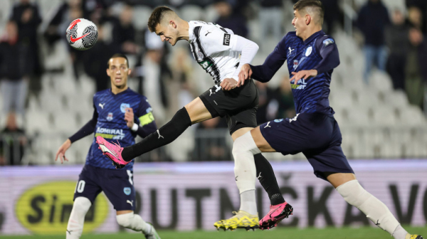 Partizan dobio Železničar i dva "nova" igrača za derbi VIDEO